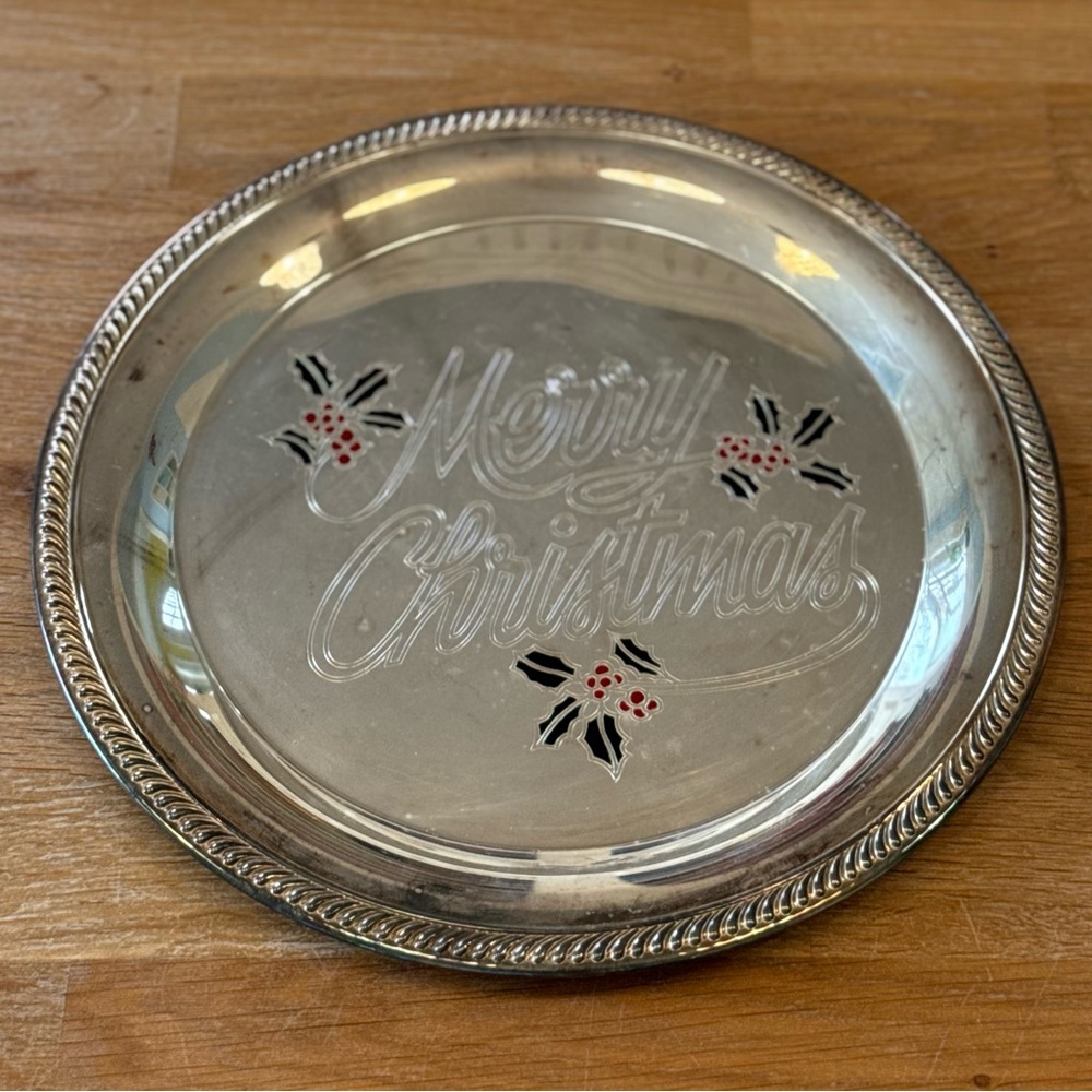 Vintage International Silver Company Merry Christmas Round Silver Tray